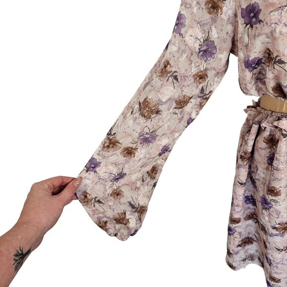 En Saison NWT Brenna Floral Cut Out Mini Dress Sz L - Picture 6 of 15